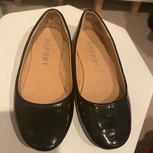 Report black patent leather flats